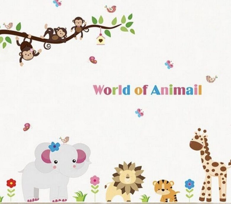 Наклейка на стену для детей «Мир животных XL»