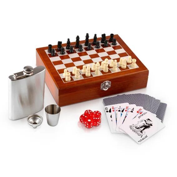 Подарочный набор, фляжка, шахматы, карты,18 х 24 см